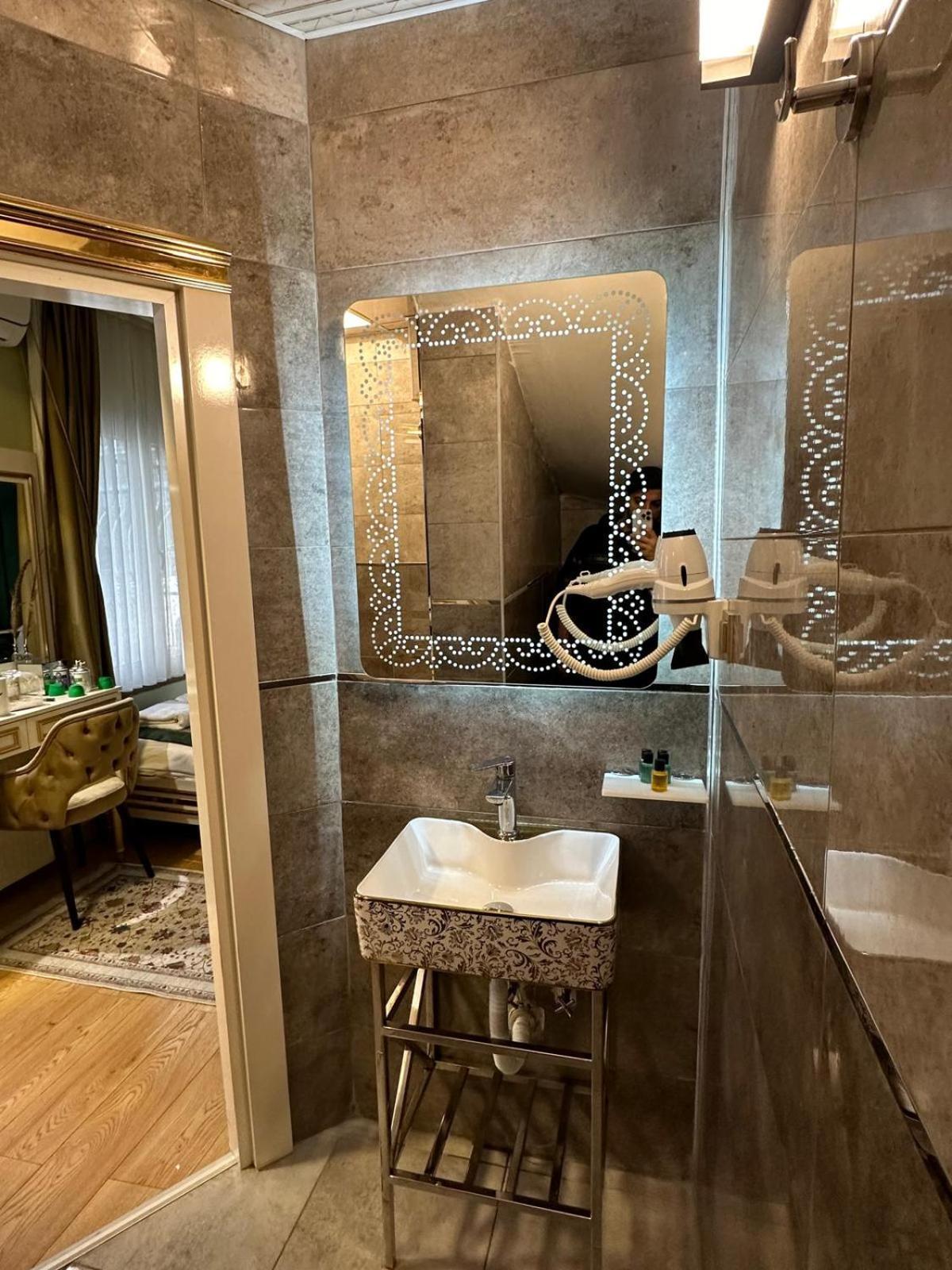 Whitemoon Hotel Suites Taksim Κωνσταντινούπολη Εξωτερικό φωτογραφία